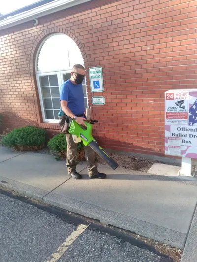 Commercial building cleaning