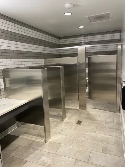 Complete office cleaning